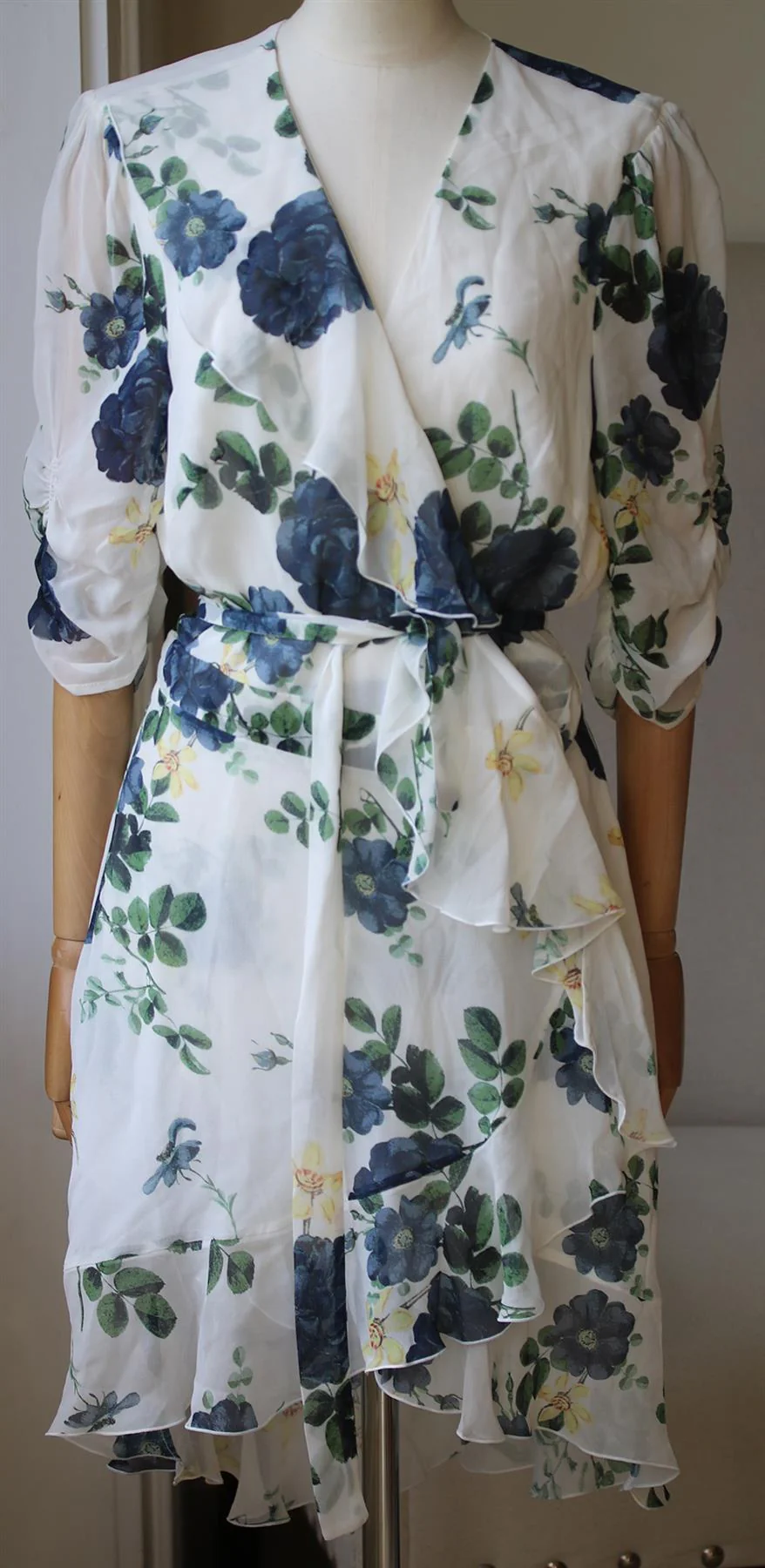 NICHOLAS RUFFLED FLORAL PRINT SILK GEORGETTE MINI WRAP DRESS UK 14 - Image 2