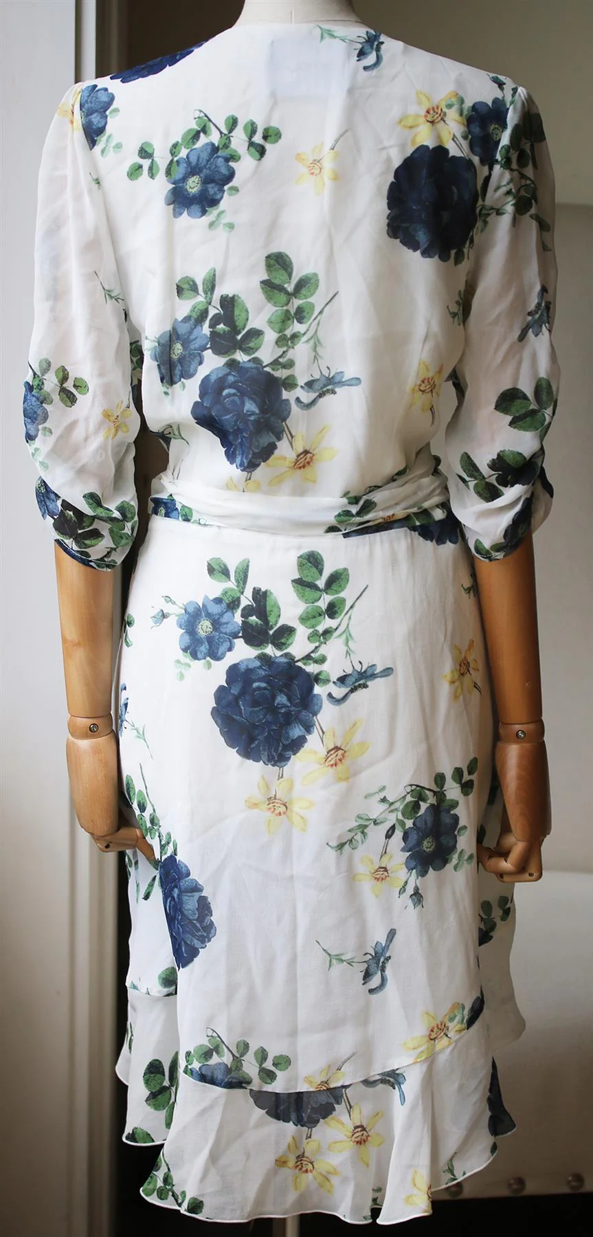NICHOLAS RUFFLED FLORAL PRINT SILK GEORGETTE MINI WRAP DRESS UK 14 - Image 4