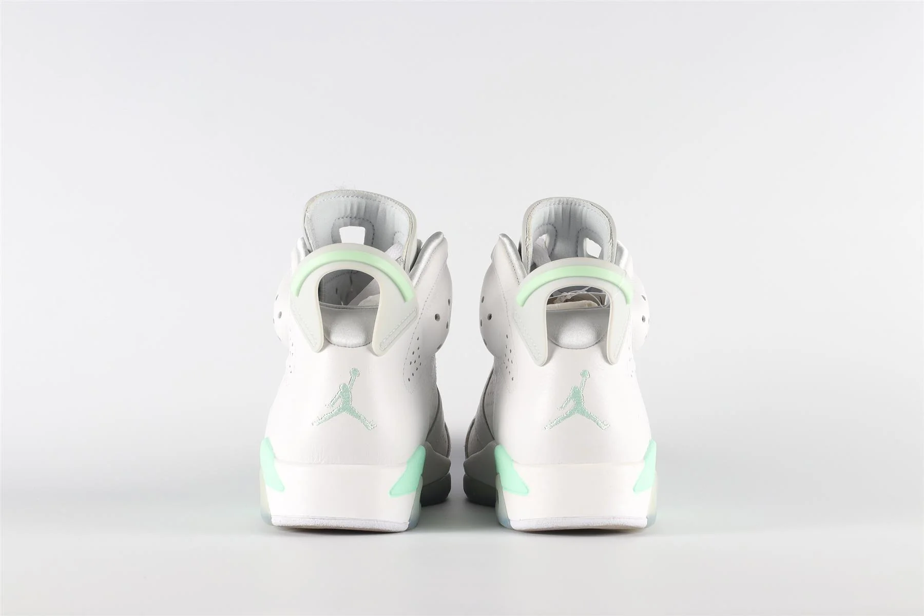 NIKE AIR JORDAN RETRO 6 MINT FOAM SNEAKERS EU 38.5 UK 5 US 7.5 - Image 5