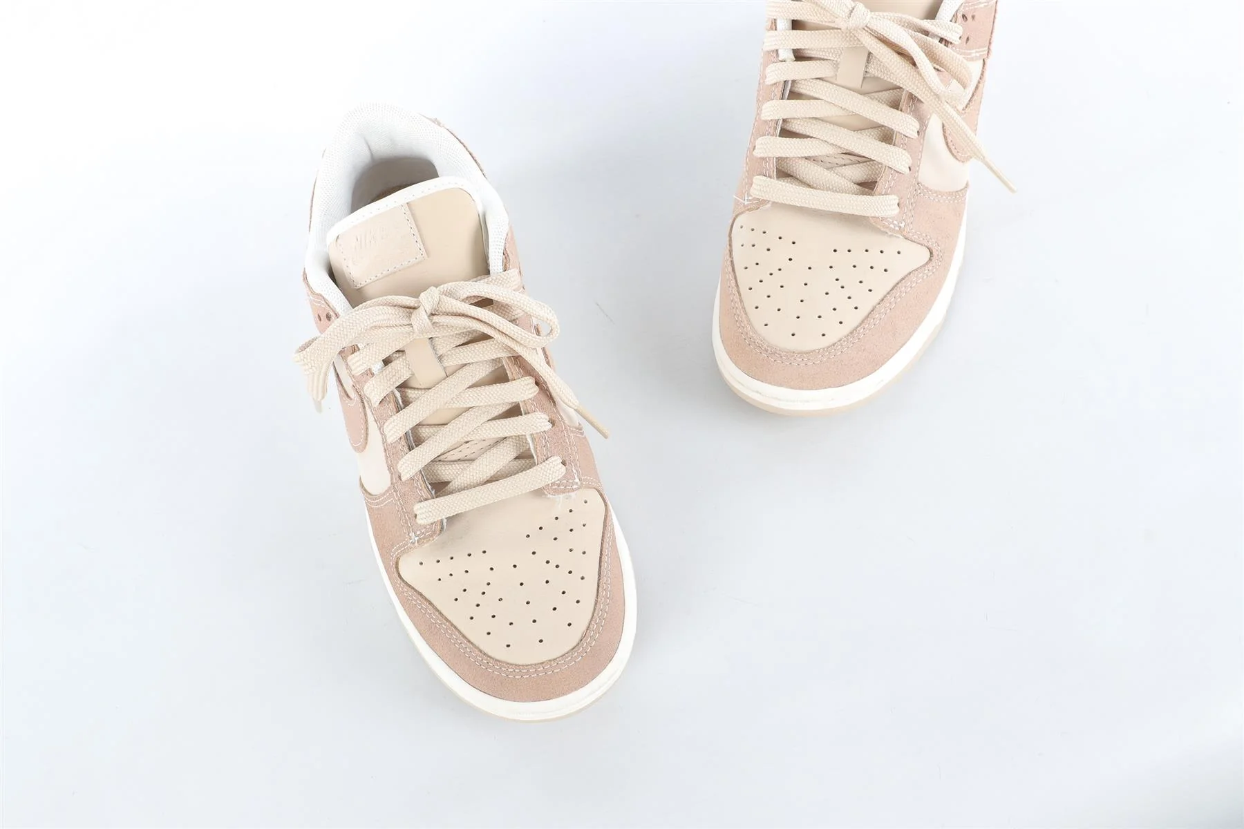 NIKE BEIGE DUNK LOW SANDDRIFT HEMP SNEAKERS EU 38.5 UK 5 US 7.5 - Image 4