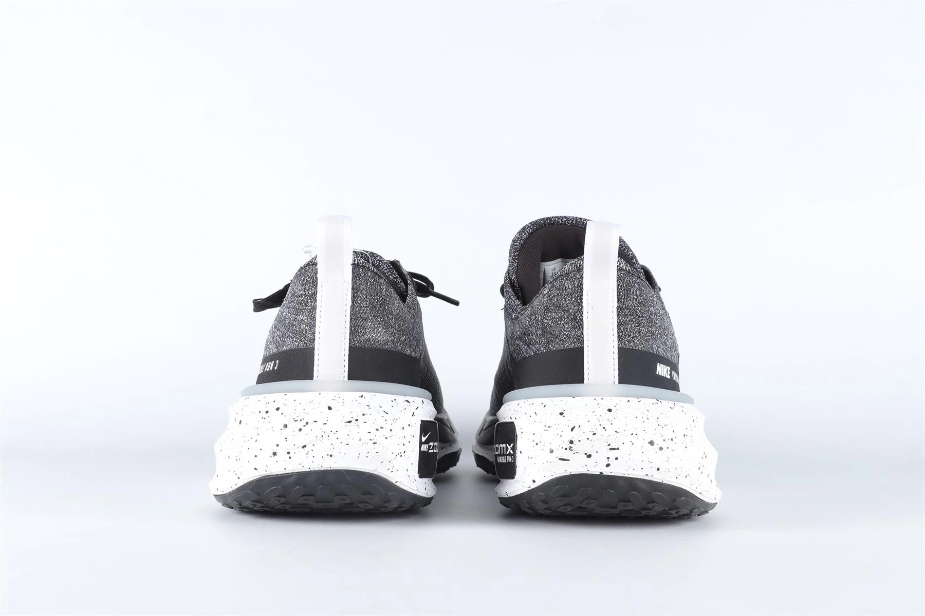 NIKE BLACK MEN'S INVINCIBLE RUN SNEAKERS EU 44 UK 9 US 10 - Image 5