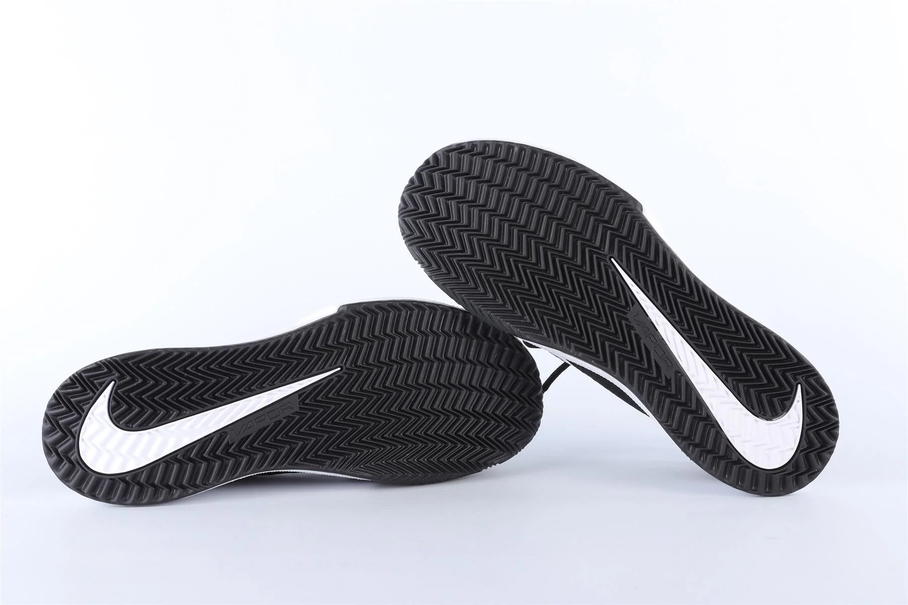 NIKE BLACK SNEAKERS EU 39 UK 5.5 US 8 - Image 6