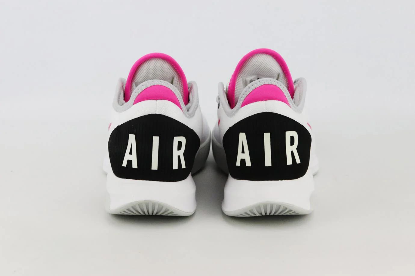 NIKE COURT AIR MAX MESH AND RUBBER SNEAKERS EU 39 UK 5.5 US 8 - Image 4