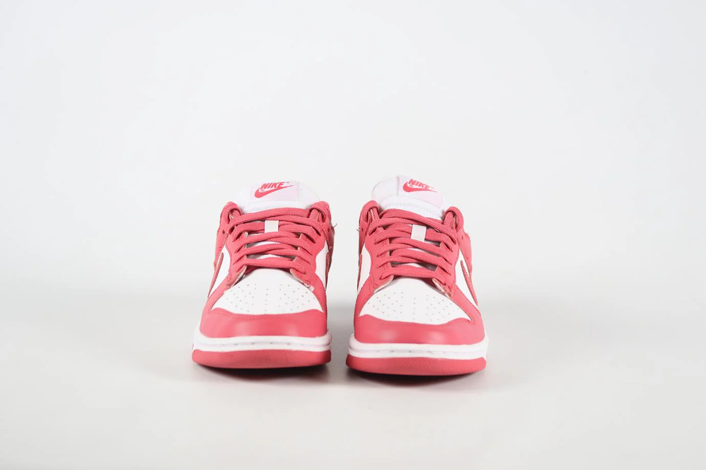 NIKE DUNK LOW ARCHEO PINK LEATHER SNEAKERS EU 39 UK 5.5 US 8 - Image 3