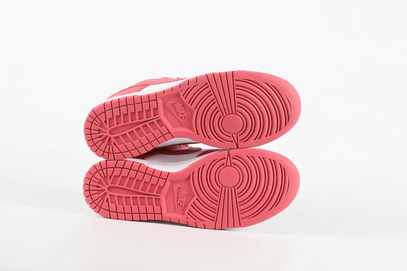 NIKE DUNK LOW ARCHEO PINK LEATHER SNEAKERS EU 39 UK 5.5 US 8 - Image 5