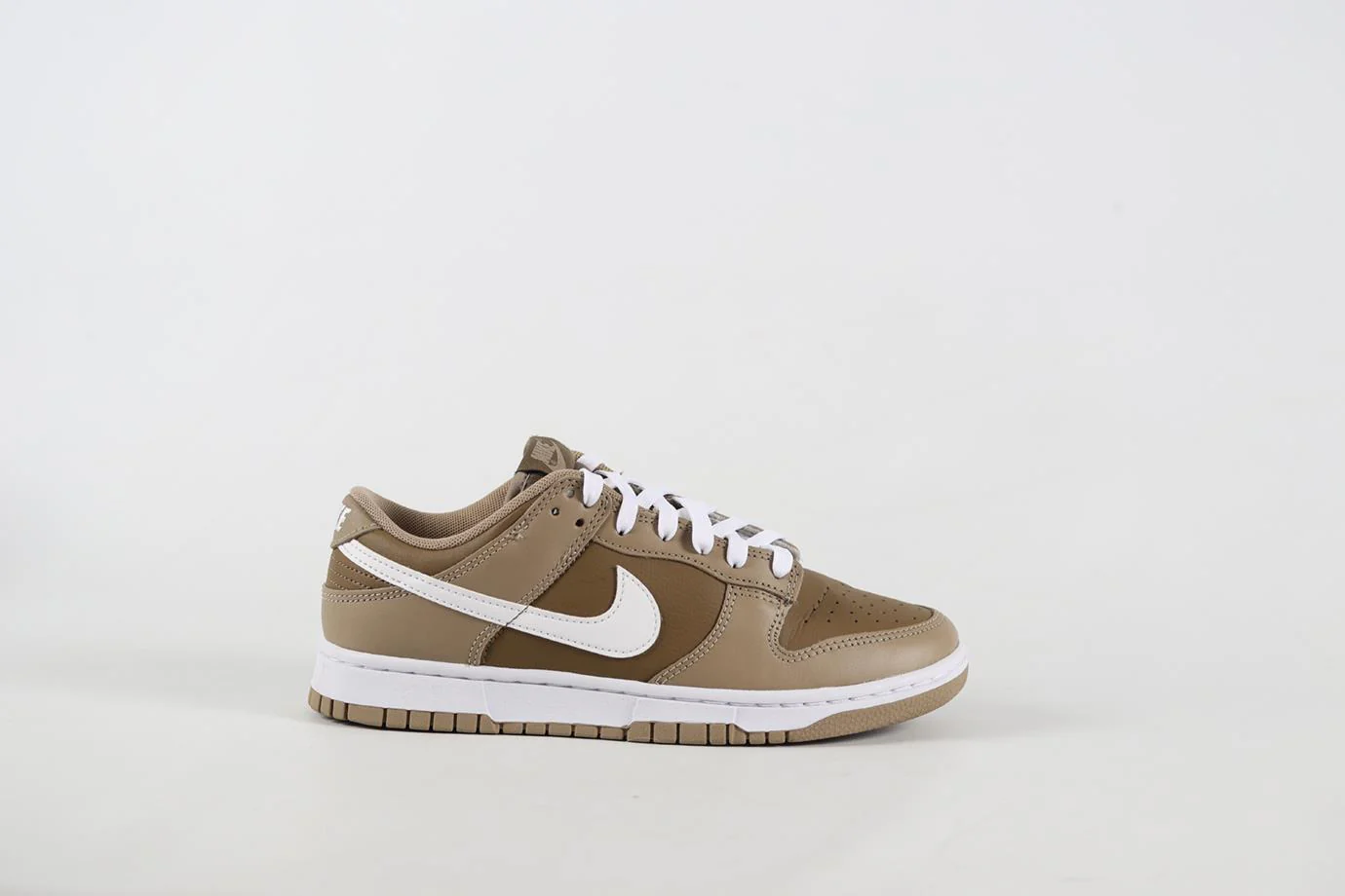 NIKE DUNK LOW JUDGE GREY LEATHER SNEAKERS EU 38.5 UK 5.5 US 6 - Image 7