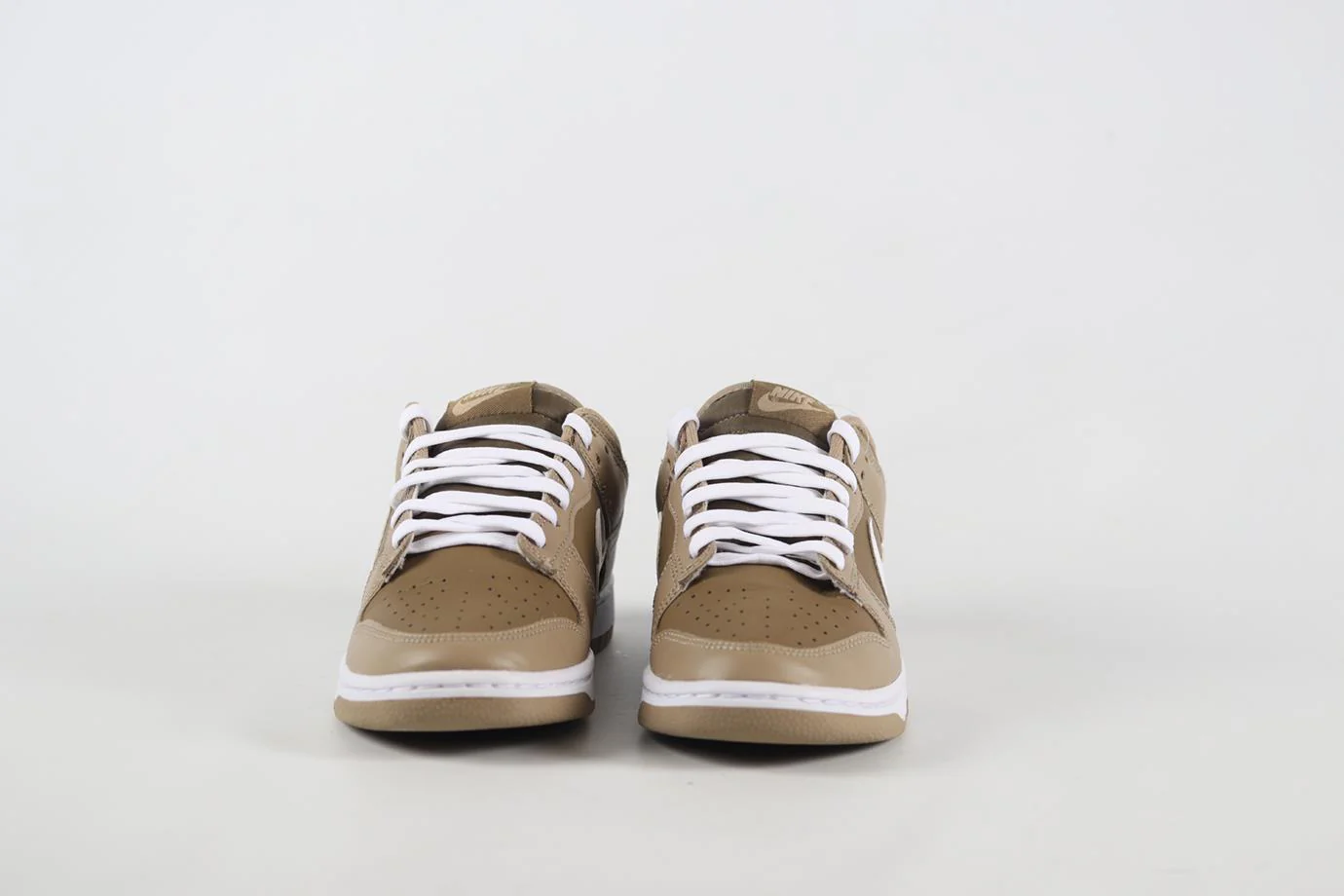 NIKE DUNK LOW JUDGE GREY LEATHER SNEAKERS EU 38.5 UK 5.5 US 6 - Image 8
