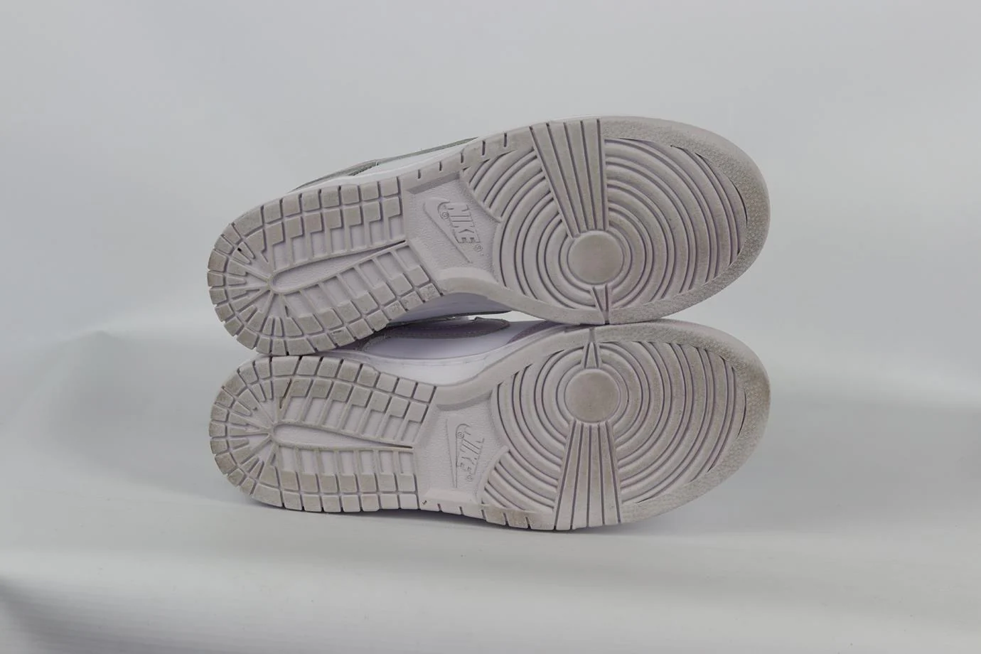 NIKE DUNK LOW LIGHT VIOLET LEATHER SNEAKERS EU 39 UK 5.5 US 8 - Image 5