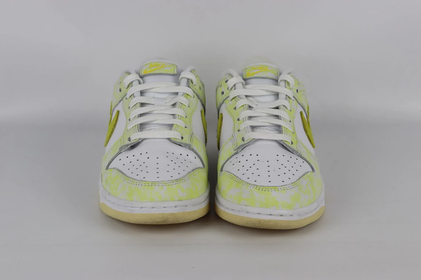 NIKE DUNK LOW YELLOW STRIKE LEATHER SNEAKERS EU 39 UK 5.5 US 8 - Image 3
