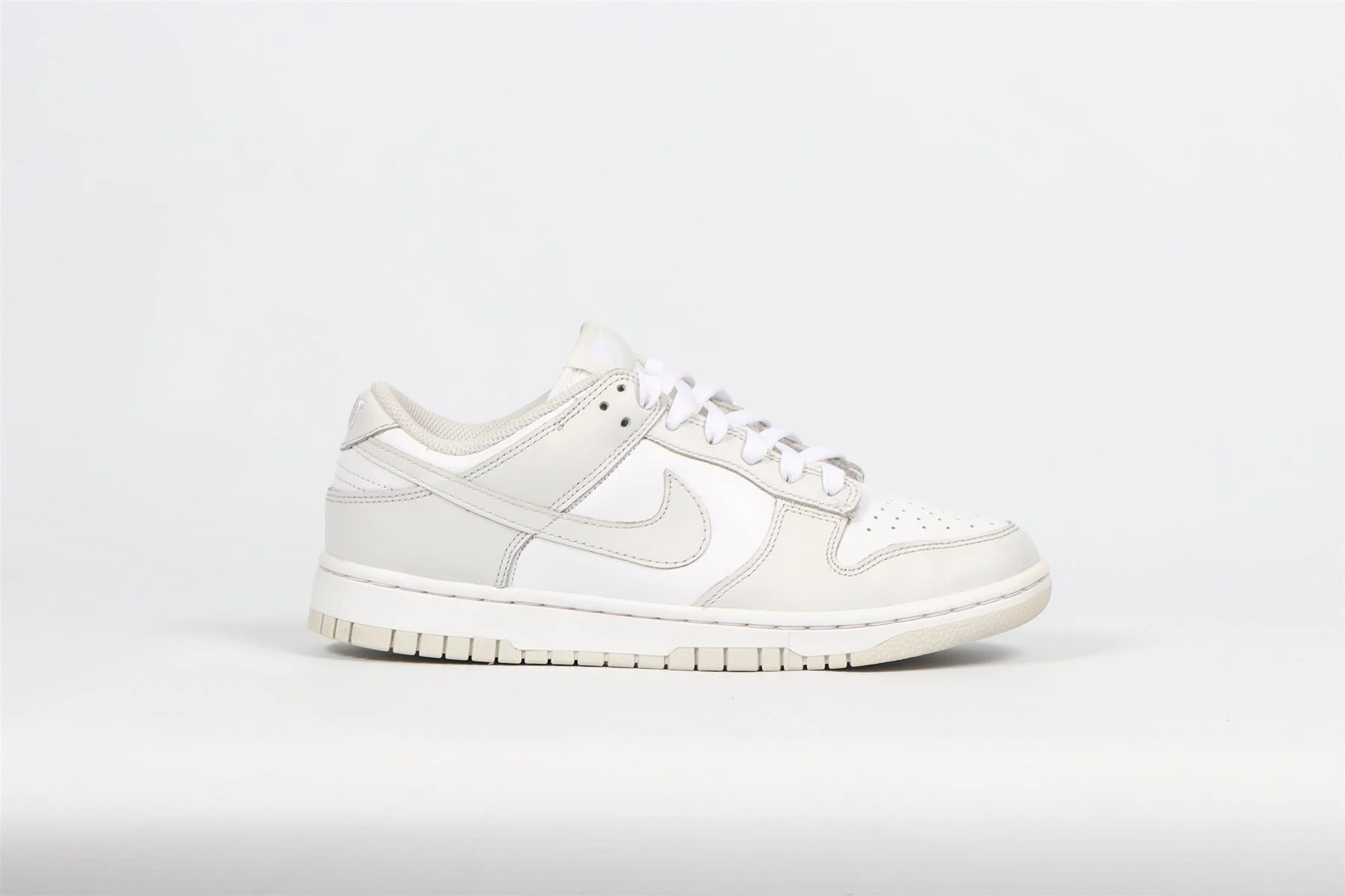 NIKE DUNKS LEATHER SNEAKERS EU 38.5 UK 5.5 US 8.5 - Image 2