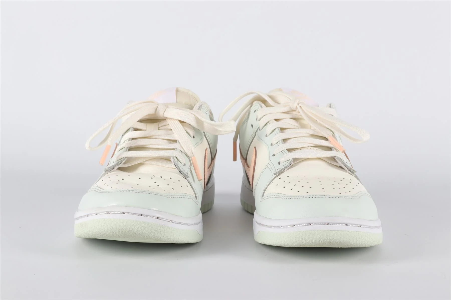 NIKE GREEN DUNK BARELY GREEN SNEAKERS EU 39 UK 5.5 US 8 - Image 3