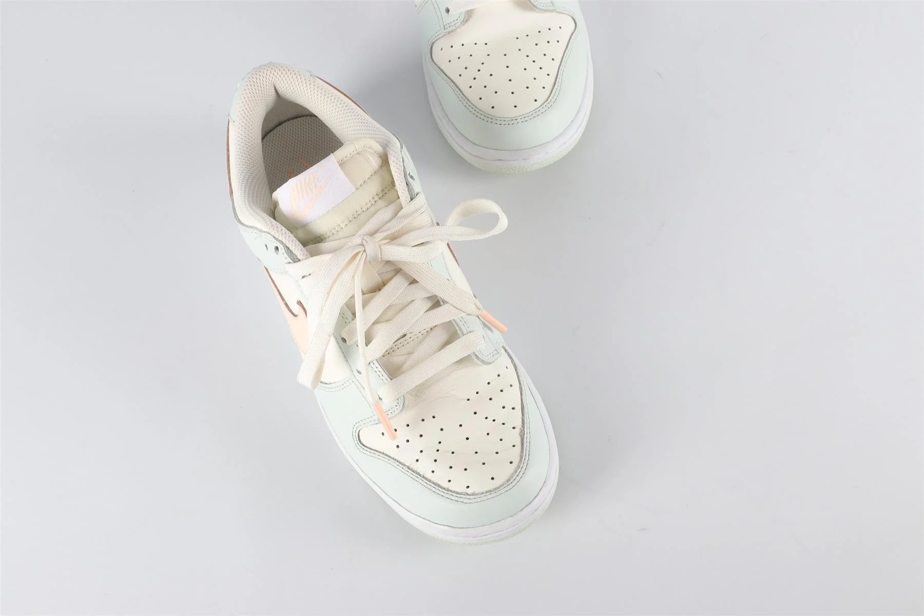 NIKE GREEN DUNK BARELY GREEN SNEAKERS EU 39 UK 5.5 US 8 - Image 4