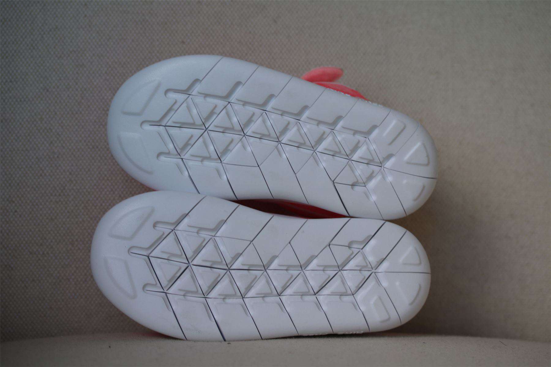 NIKE INFANT FREE RUN PINK TRAINERS EU 25 UK 7.5 - Image 4