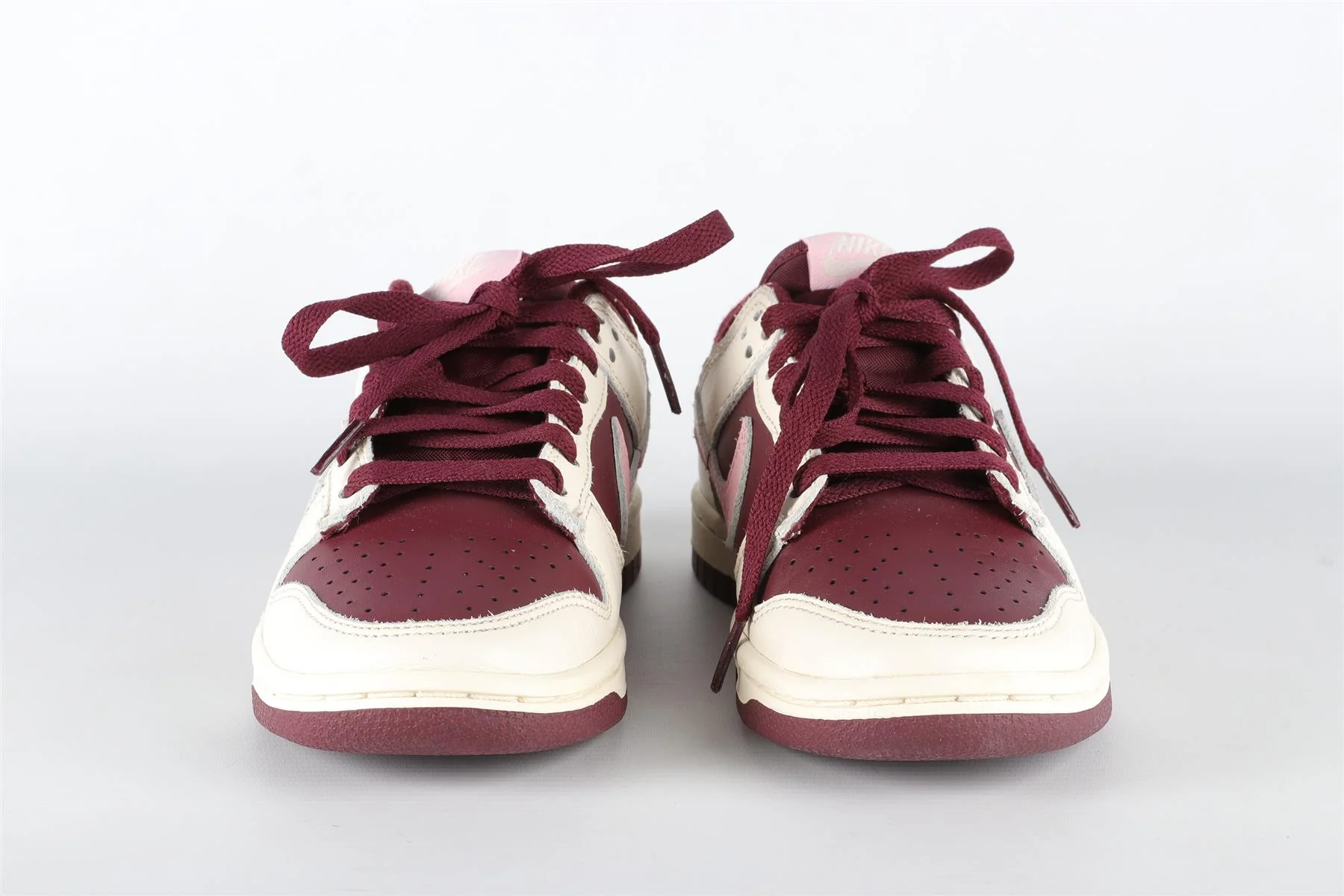 NIKE MAROON KIDS GIRLS SNEAKERS EU 36 UK 3.5 US 4 - Image 3