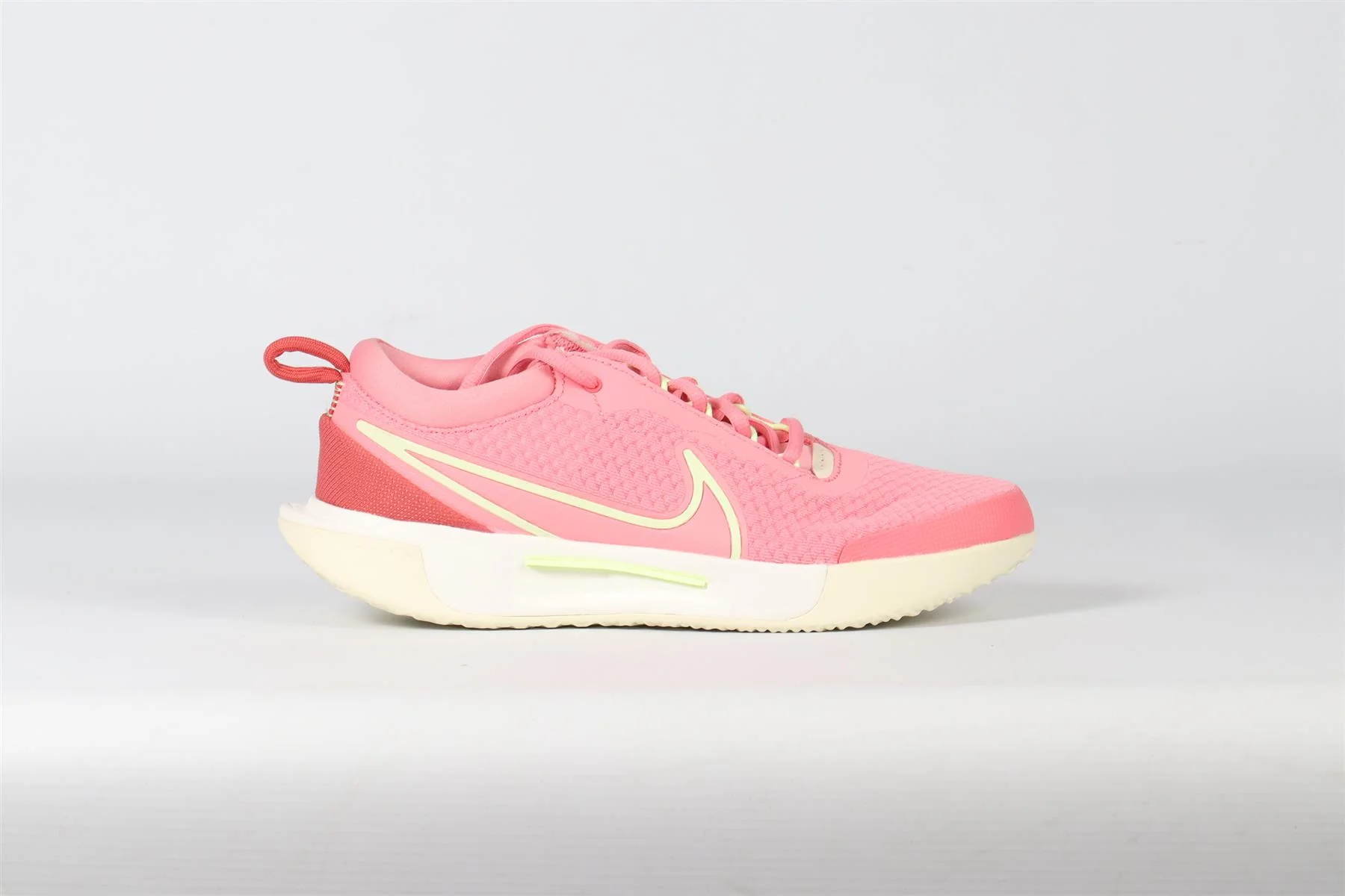 NIKE MESH SNEAKERS EU 39 UK 5.5 US 8 - Image 2