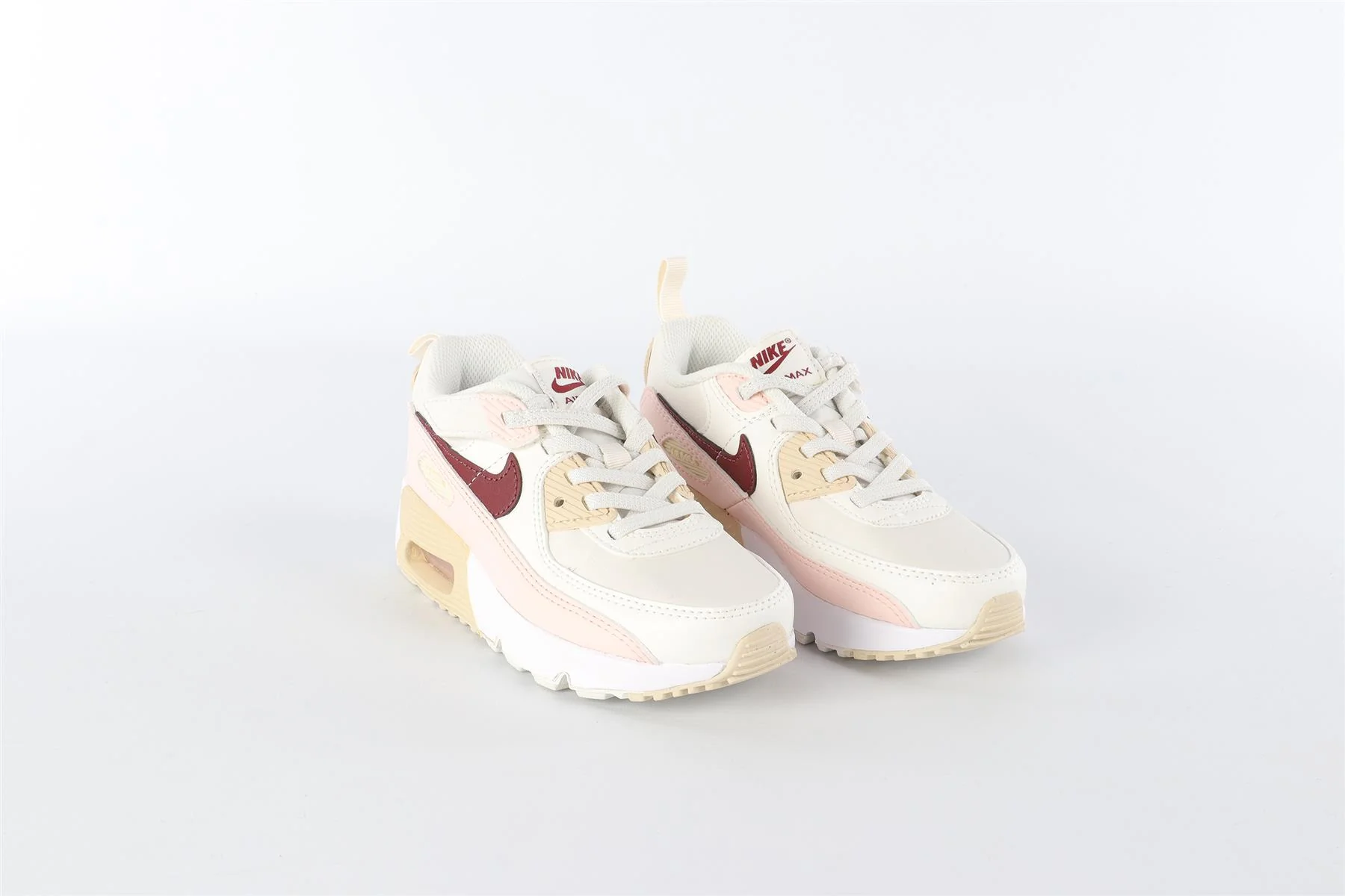 NIKE MULTI KIDS TRAINERS EU 29 UK 11 US 11.5 - Image 2