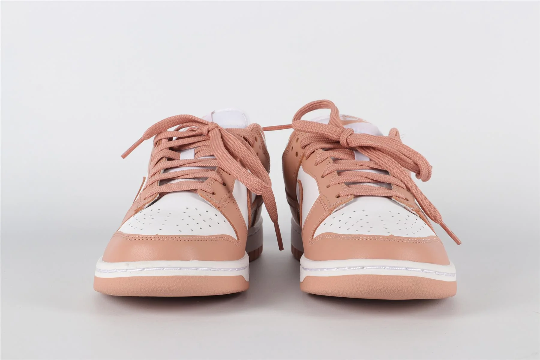 NIKE PINK DUNK ROSE WHISPER SNEAKERS EU 39 UK 5.5 US 8 - Image 3