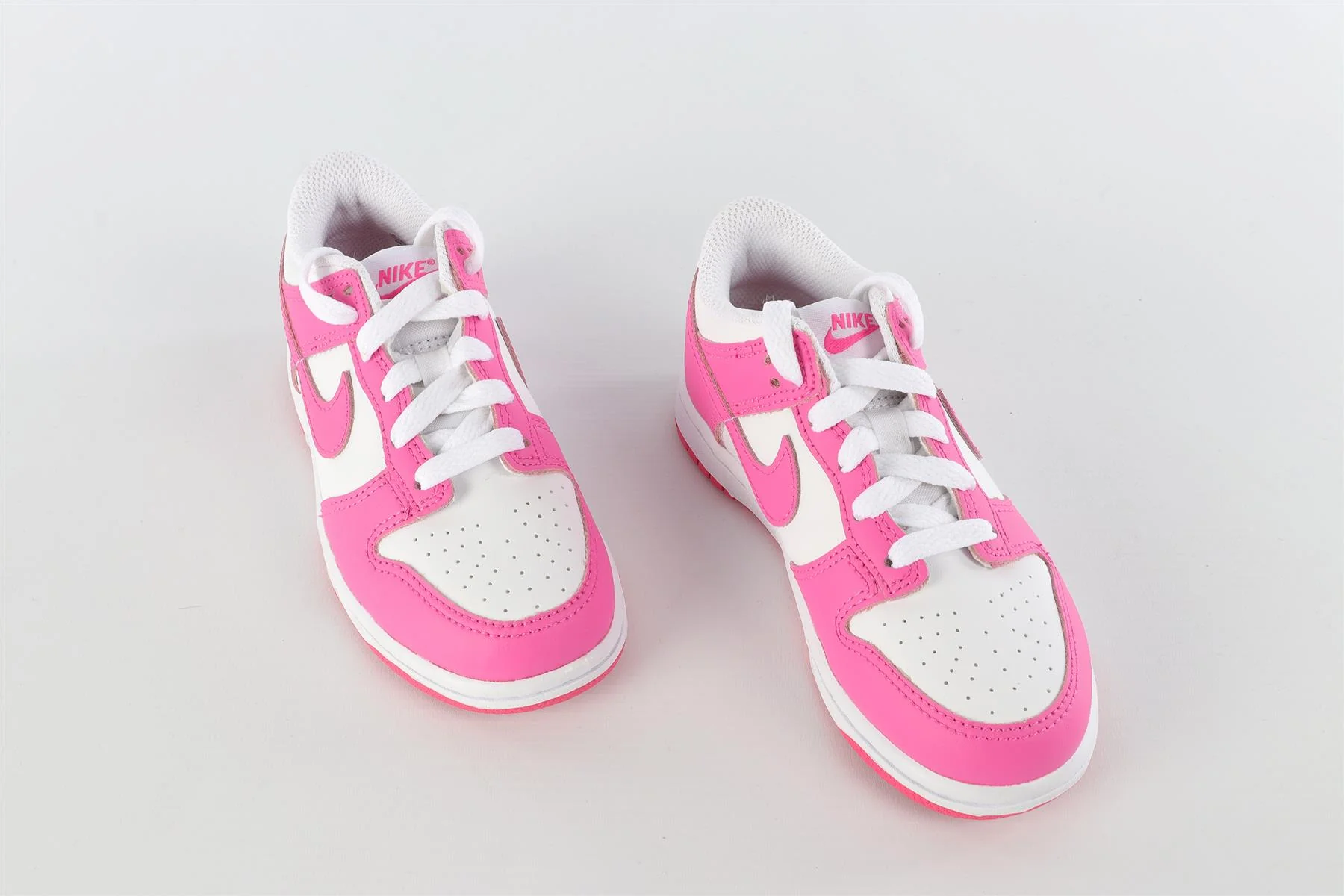 NIKE PINK GIRLS TRAINERS EU 29 UK 11 US 11.5 - Image 4