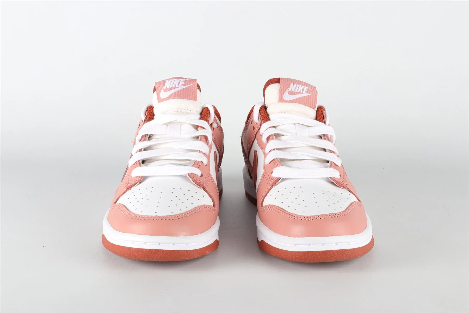 NIKE PINK KIDS GIRLS SNEAKERS EU 35.5 UK 2.4 US 5 - Image 3