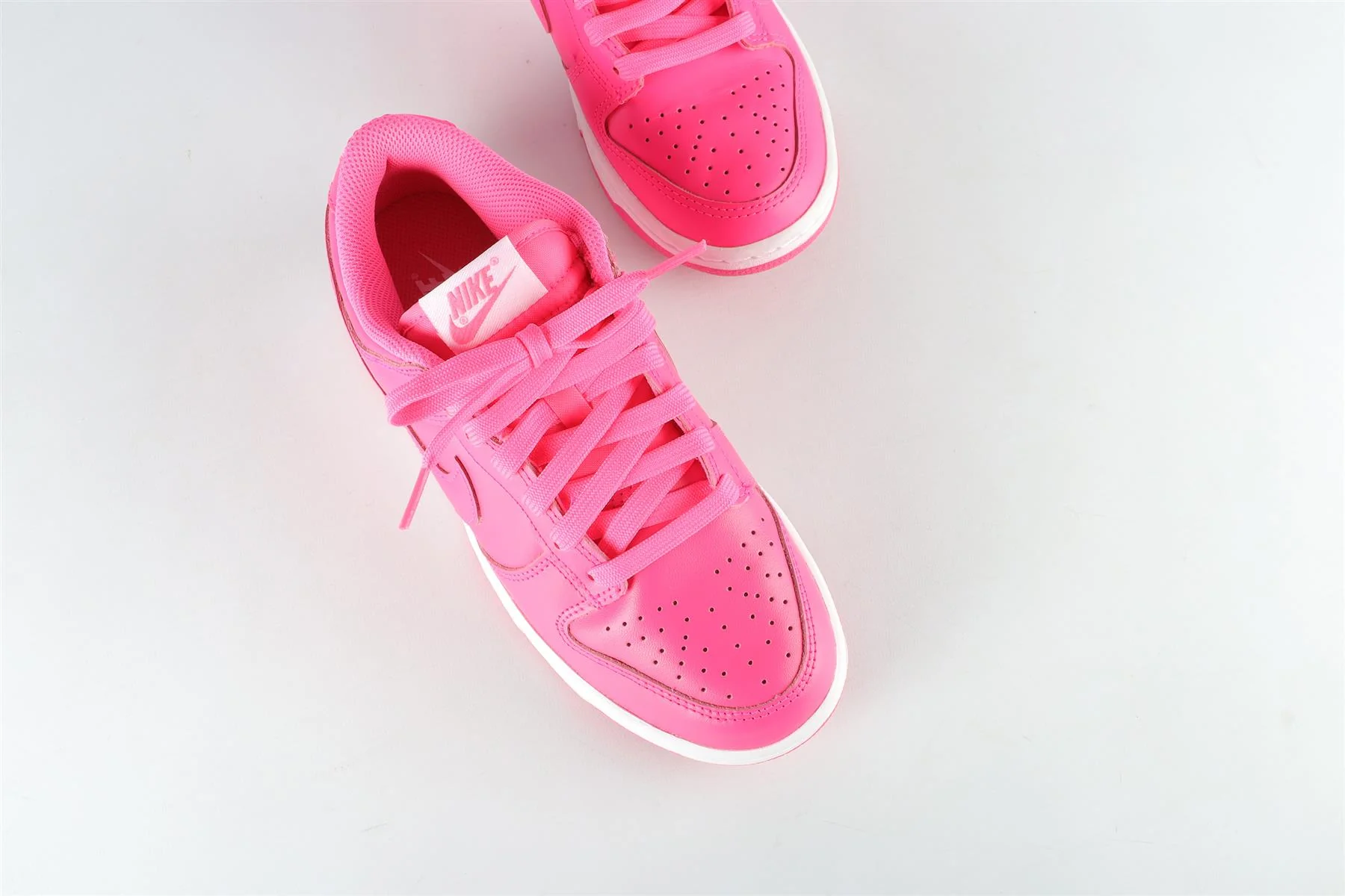 NIKE PINK KIDS GIRLS SNEAKERS EU 36 UK 3 US 5.5 - Image 4