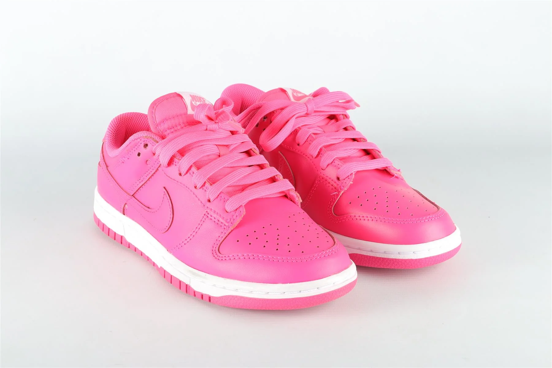 NIKE PINK KIDS GIRLS SNEAKERS EU 37.5 UK 4 US 6.5 - Image 6