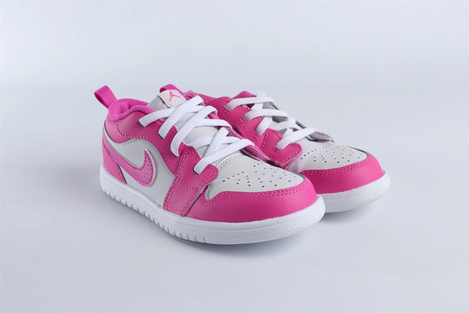 NIKE PINK KIDS LEATHER SNEAKERS EU 27 UK 9.5 US 10 - Image 2
