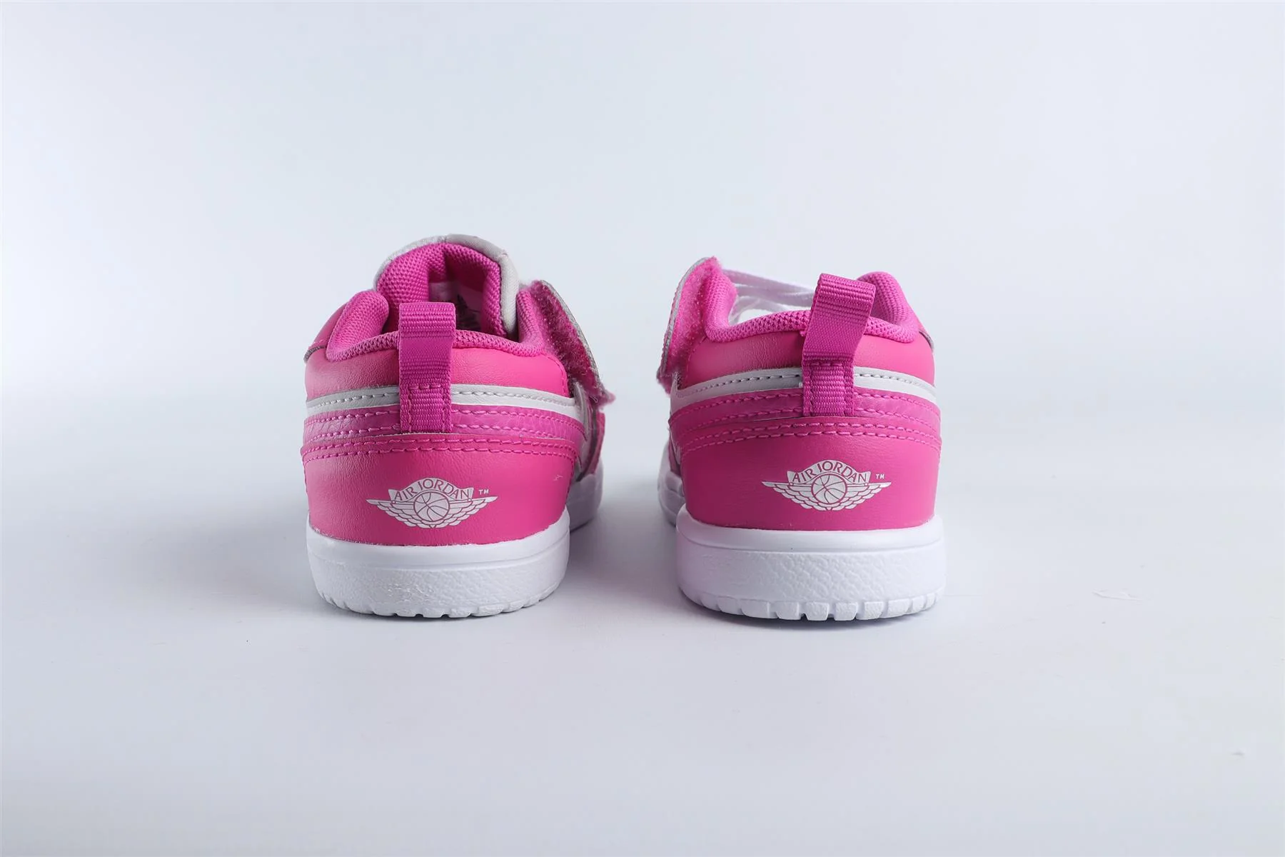 NIKE PINK KIDS LEATHER SNEAKERS EU 27 UK 9.5 US 10 - Image 5