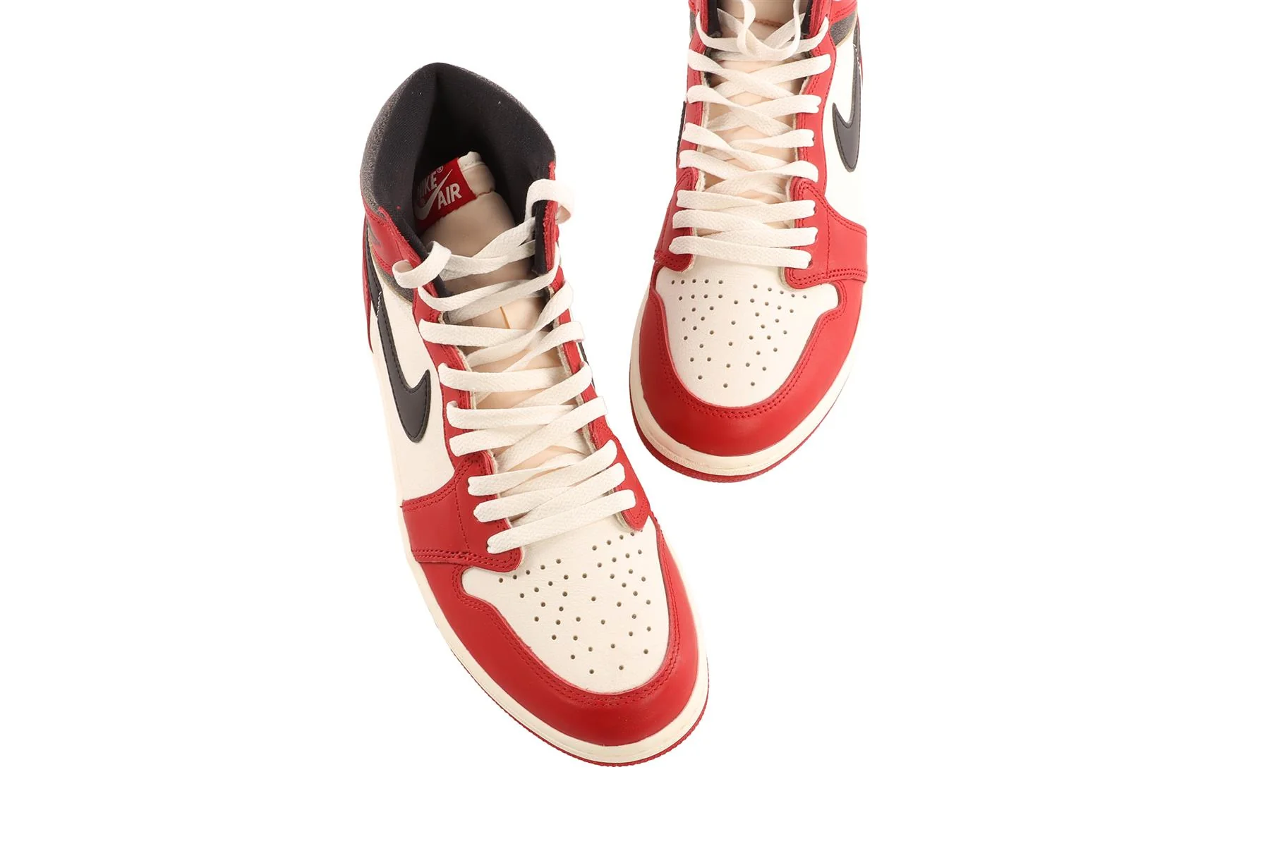 NIKE RED MEN'S JORDAN 1 RETRO HIGH CHICAGO LOST FOUND SNEAKERS EU 44.5 UK 10.5 - Image 4