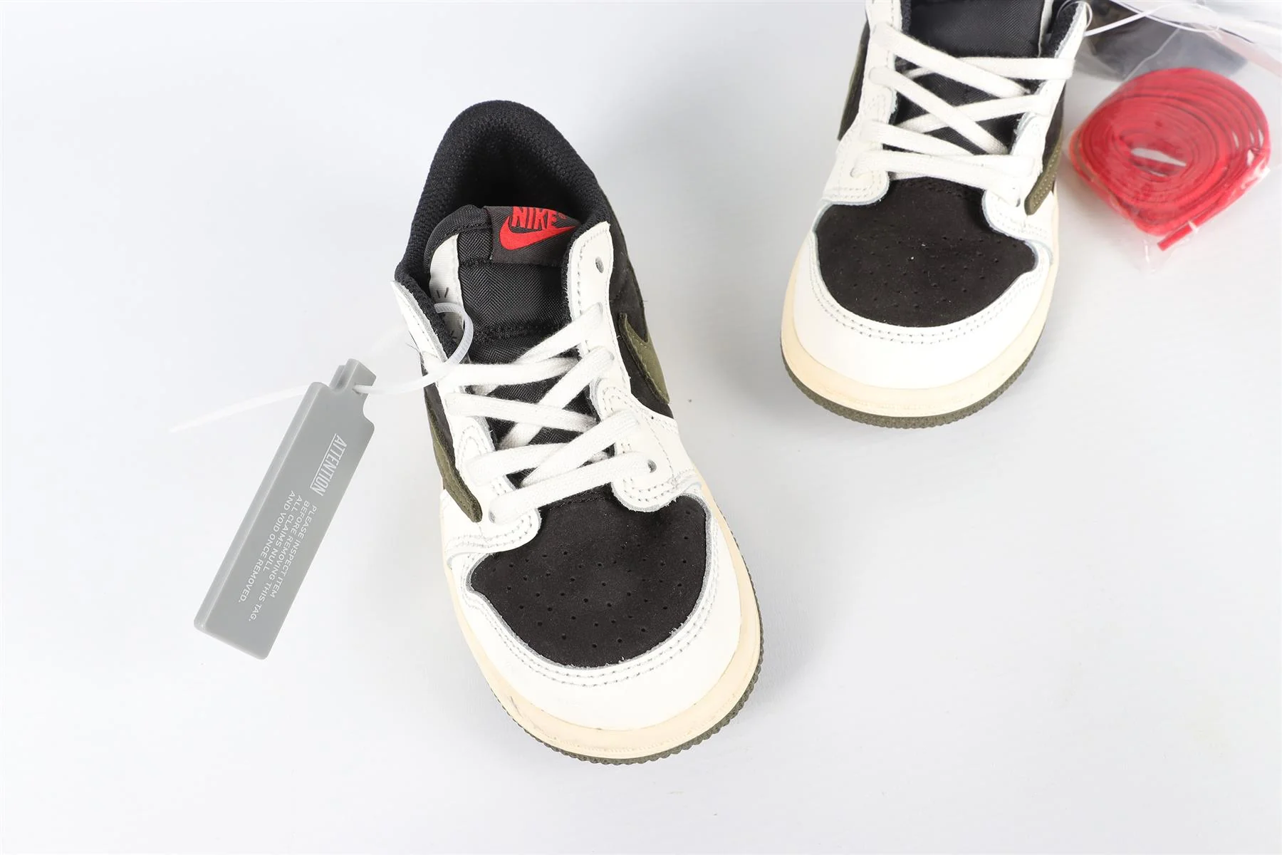 NIKE + TRAVIS SCOTT BLACK KIDS AIR JORDAN 1 LOW OLIVE SNEAKERS EU 26 UK 8.5 US 9 - Image 5