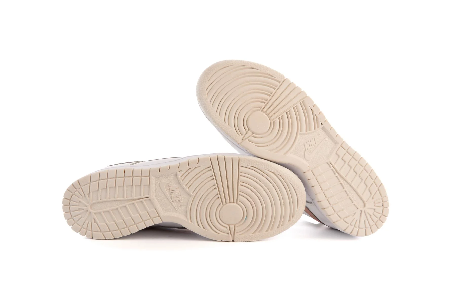 NIKE WHITE LEATHER SNEAKERS EU 39 UK 6 US 6.5 - Image 6