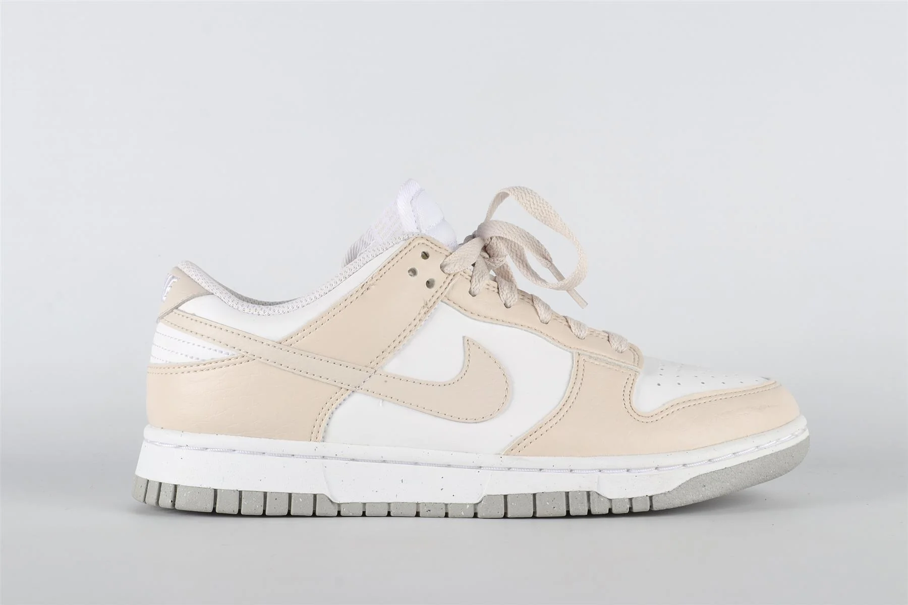 NIKE WHITE NATURE WHITE SNEAKERS EU 39 UK 5.5 US 8 - Image 2