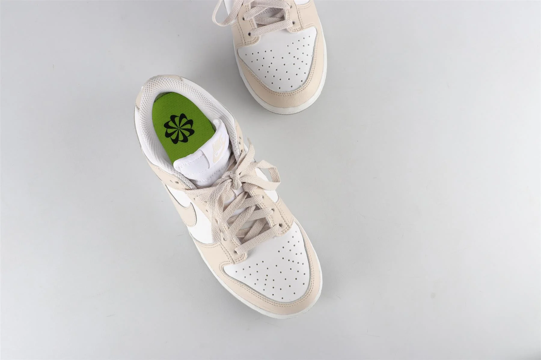 NIKE WHITE NATURE WHITE SNEAKERS EU 39 UK 5.5 US 8 - Image 4