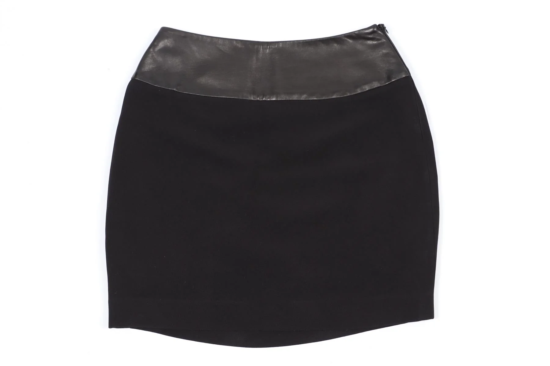 NINA RICCI CREPE AND LEATHER MINI SKIRT FR 38 UK 10 - Image 2