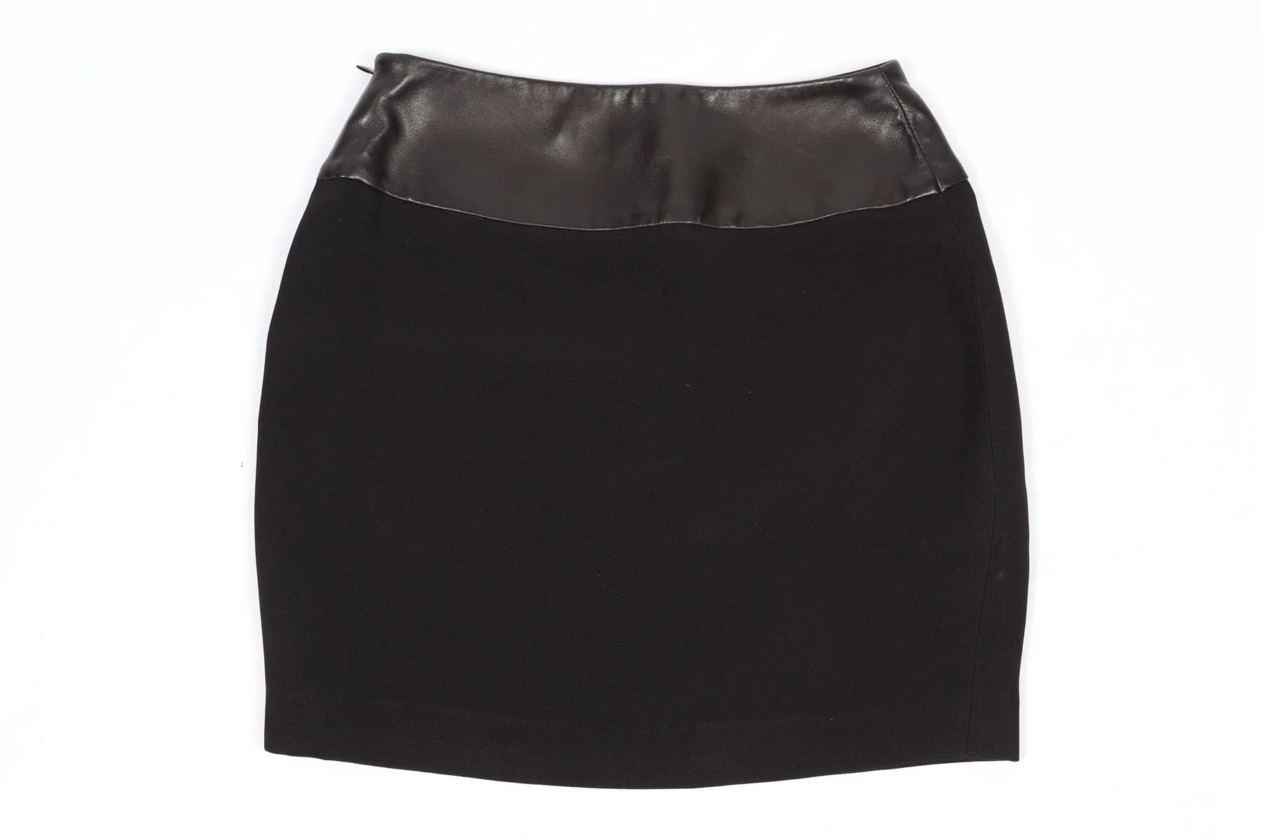 NINA RICCI CREPE AND LEATHER MINI SKIRT FR 38 UK 10 - Image 5