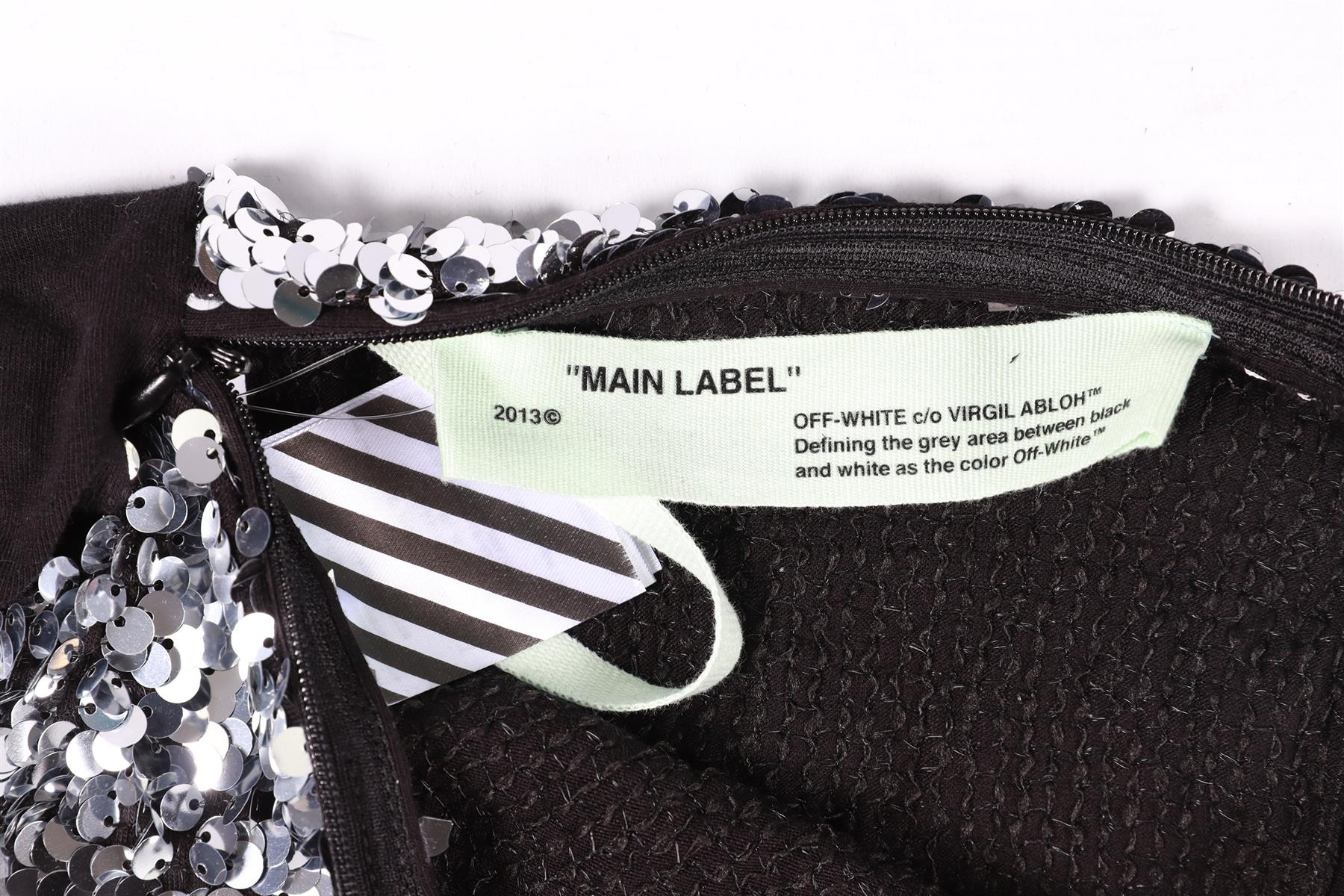 OFF-WHITE SILVER SEQUIN SOCKS ONE SIZE - Image 5