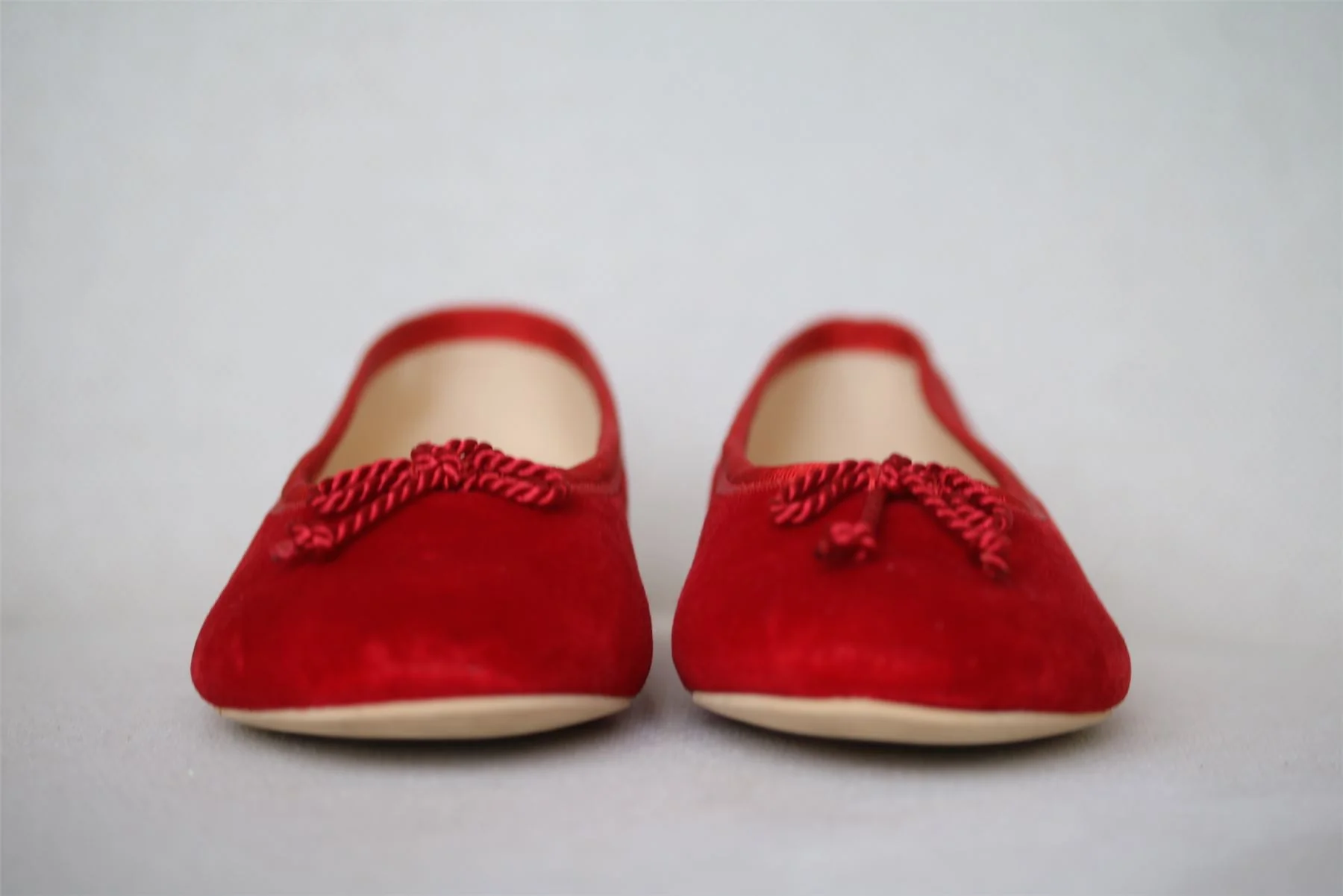 OSCAR DE LA RENTA GIRLS RED VELVET FLATS EU 25 UK 7.5 - Image 3