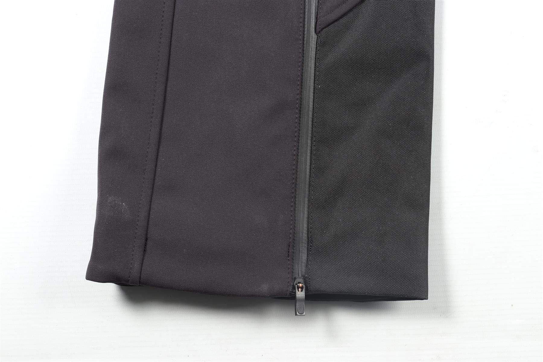 PEAK PERFORMANCE BLACK FLARED SKI PANTS XSMALL - Image 5