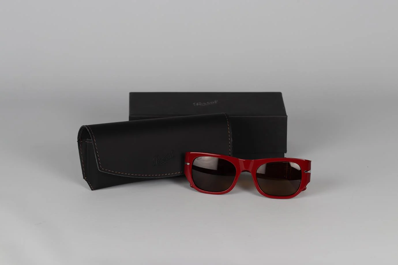 PERSOL SQUARE FRAME ACETATE SUNGLASSES - Image 9