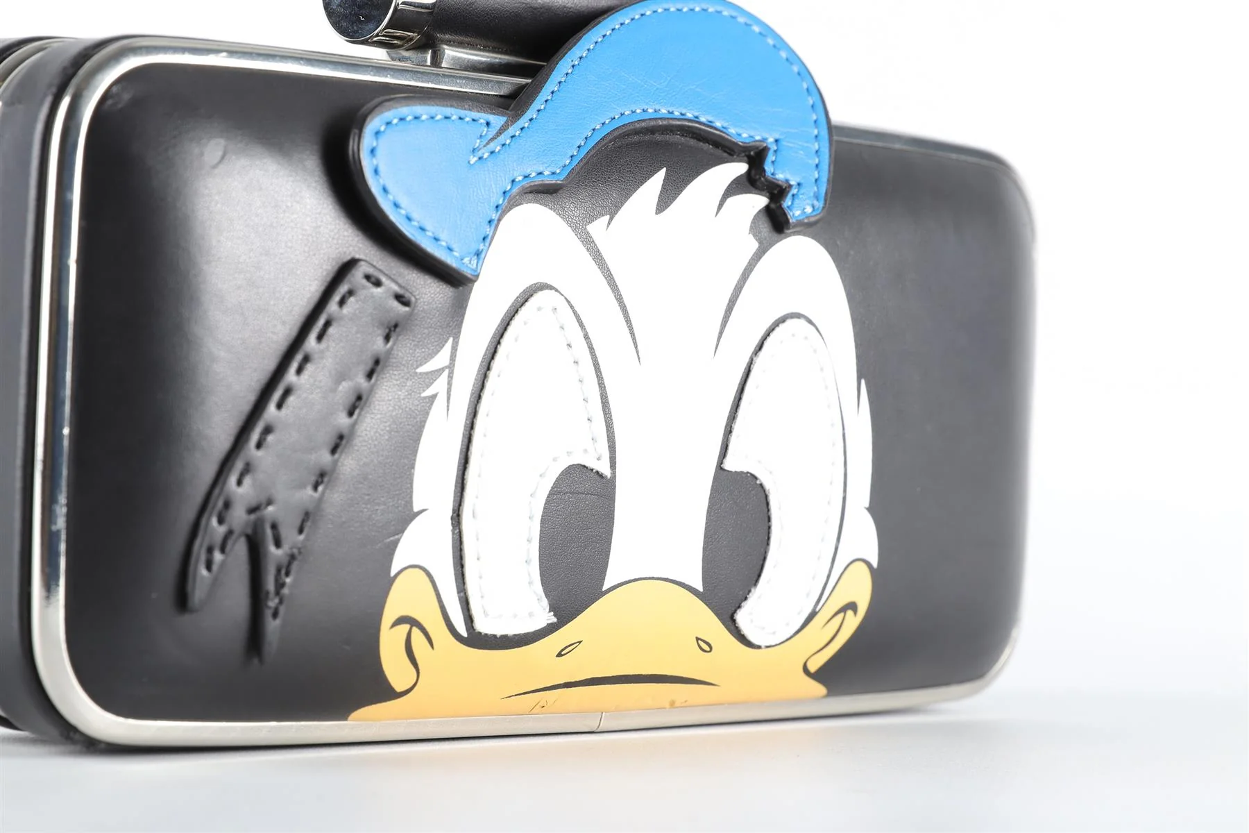 PINKO BLACK LEATHER CLUTCH - Image 9