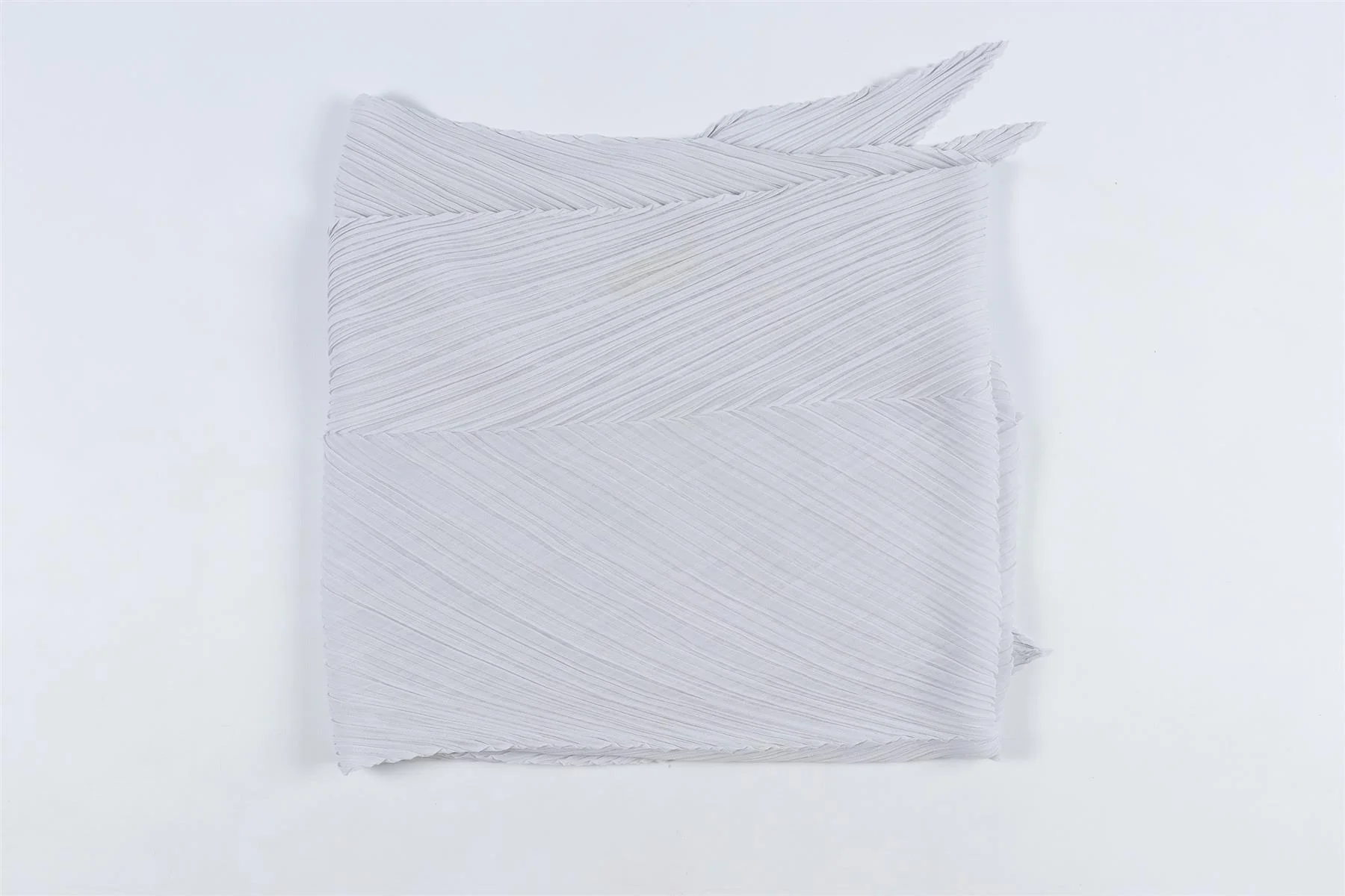PLEATS PLEASE ISSEY MIYAKE BLUE SCARF ONE SIZE - Image 3