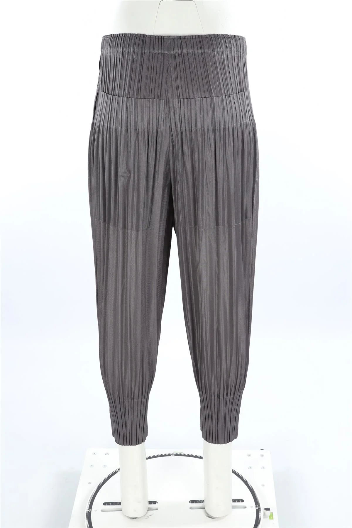 PLEATS PLEASE ISSEY MIYAKE GREY TAPERED PANTS JP 4 UK 12 - Image 4