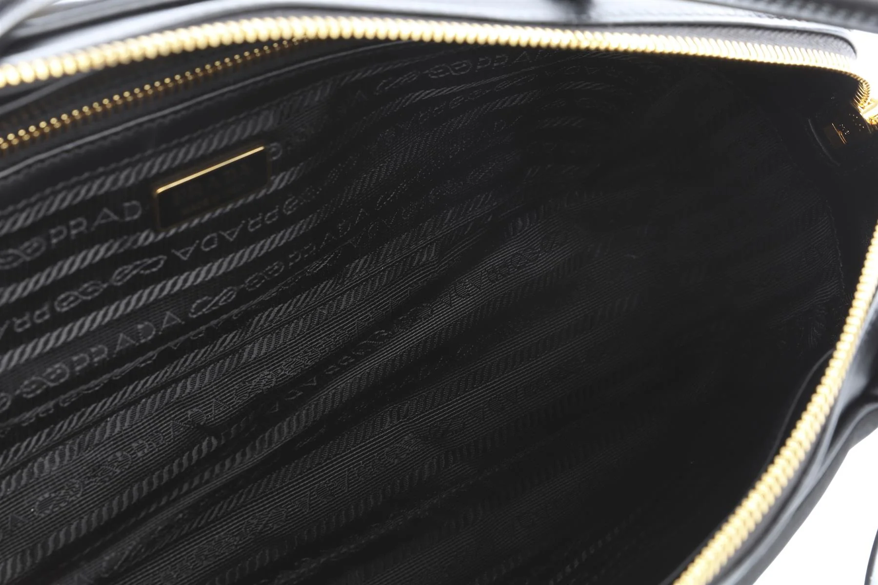 PRADA BLACK RE-NYLON LEATHER AND NYLON SHOULDER BAG - Image 10