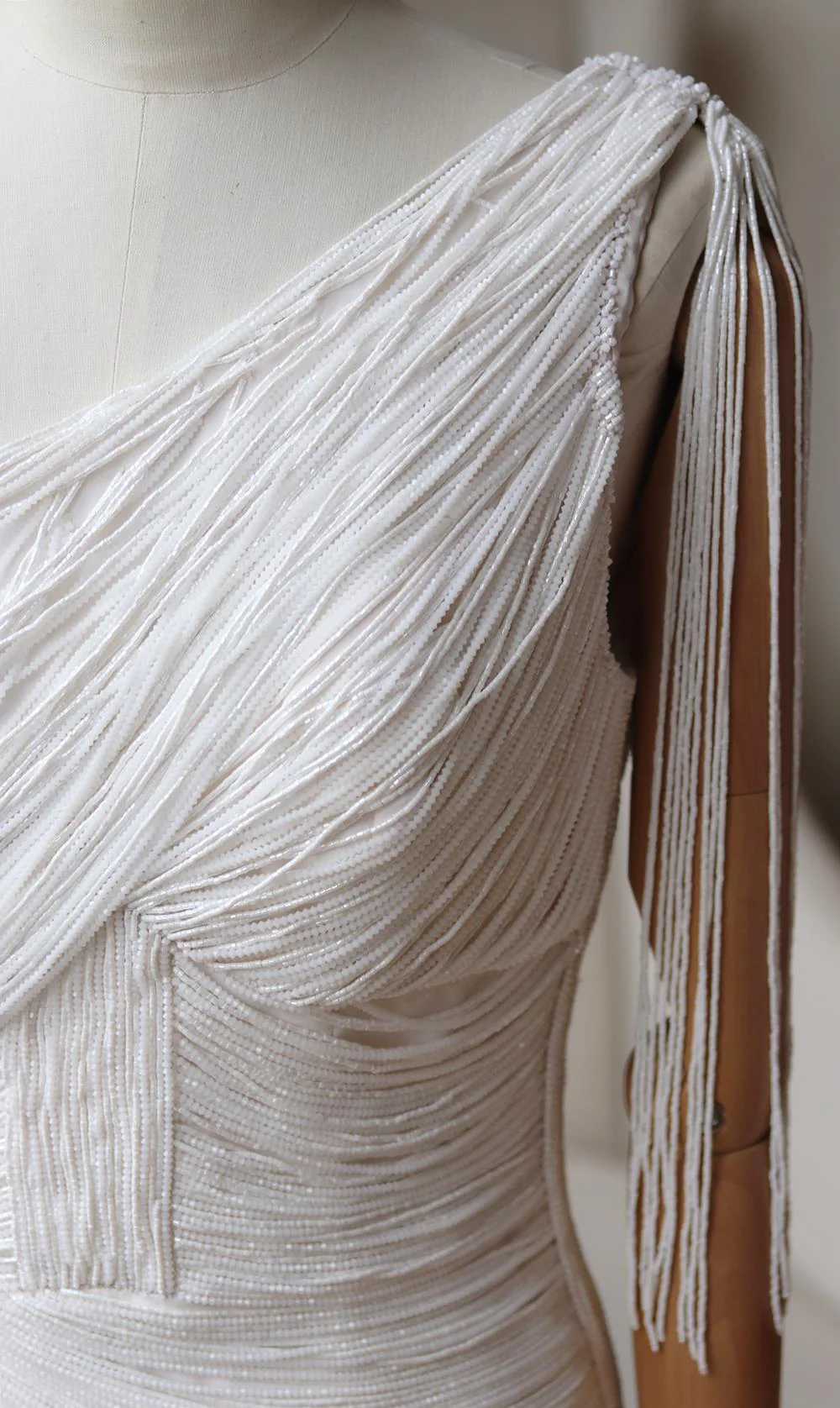RALPH AND RUSSO ONE SHOULDER EMBELLISHED SILK MINI DRESS SMALL - Image 4