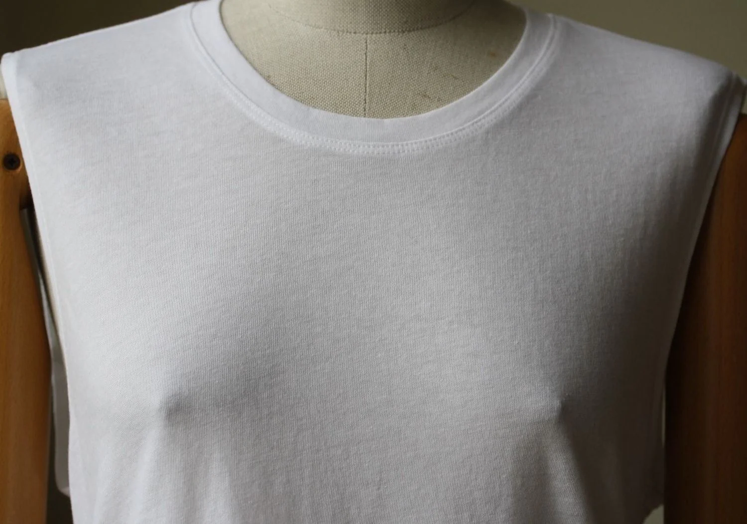 RAQUEL ALLEGRA SLEEVELESS MUSCLE TOP WITH SHREDDED BACK 0 UK 6/8 - Image 5