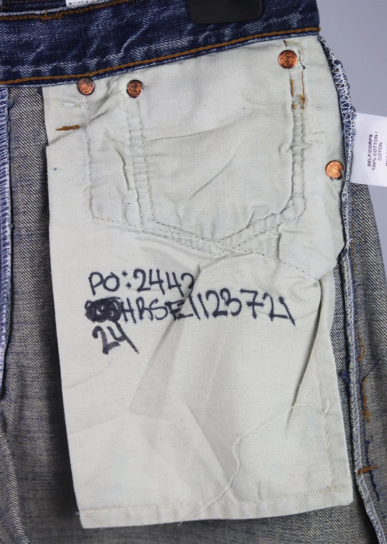 RE/DONE DISTRESSED HIGH WAISTED DENIM SHORTS W24 UK 6 - Image 7