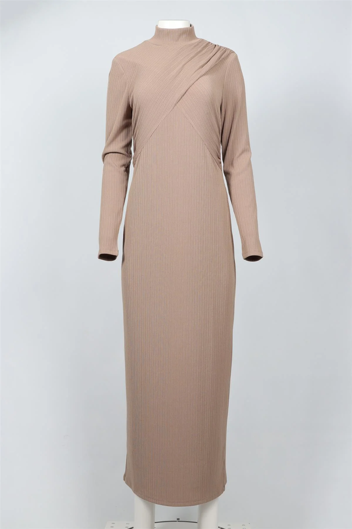 REFORMATION BEIGE JERSEY MAXI DRESS LARGE - Image 2