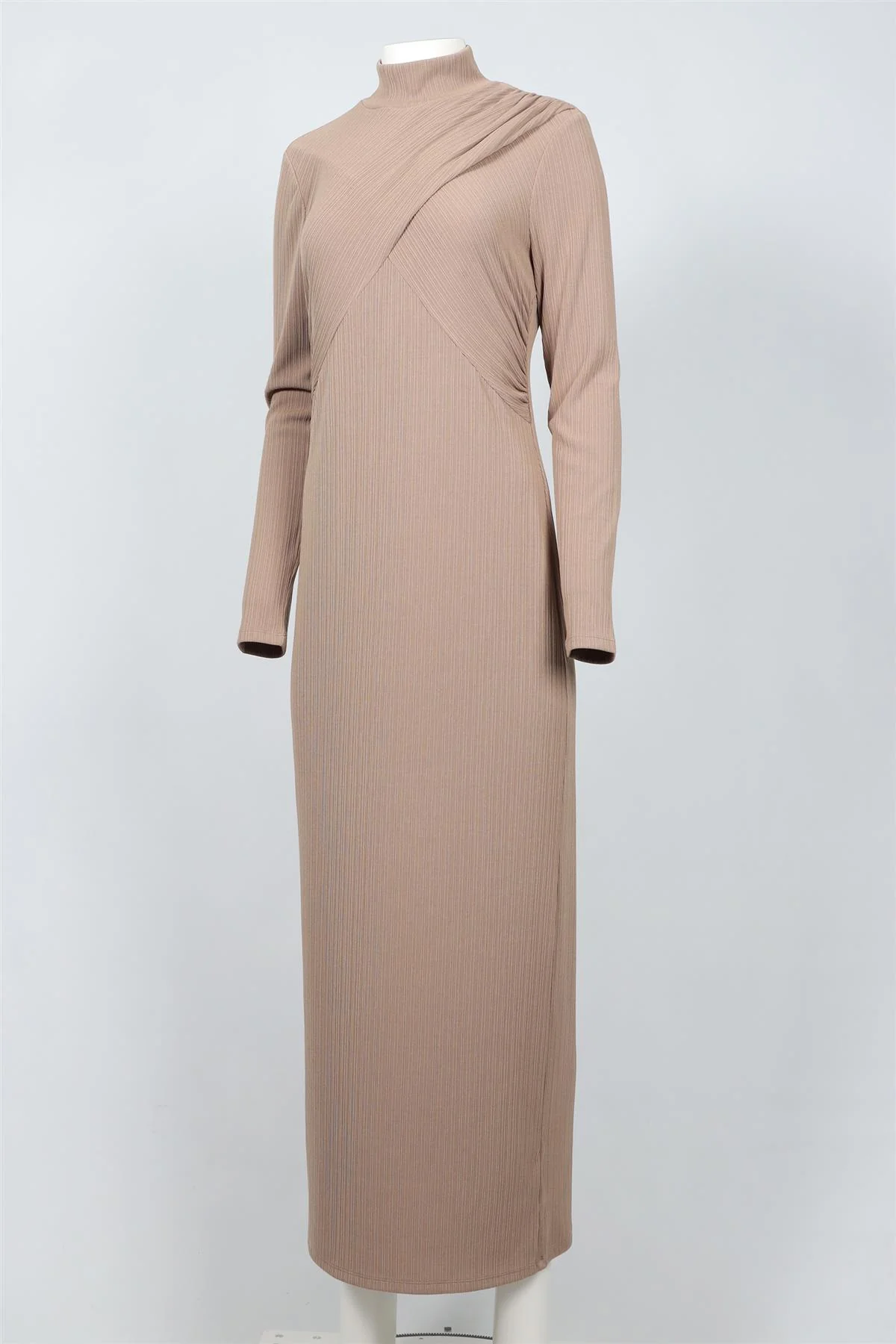 REFORMATION BEIGE JERSEY MAXI DRESS LARGE - Image 3
