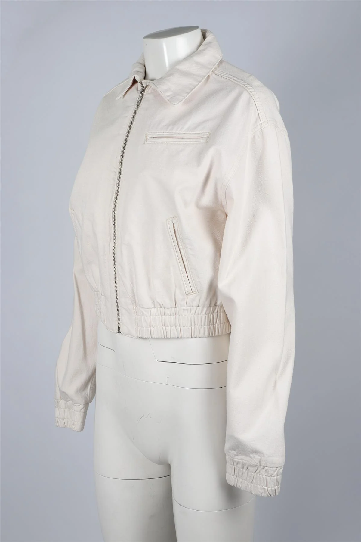 REFORMATION ECRU DENIM JACKET SMALL - Image 3