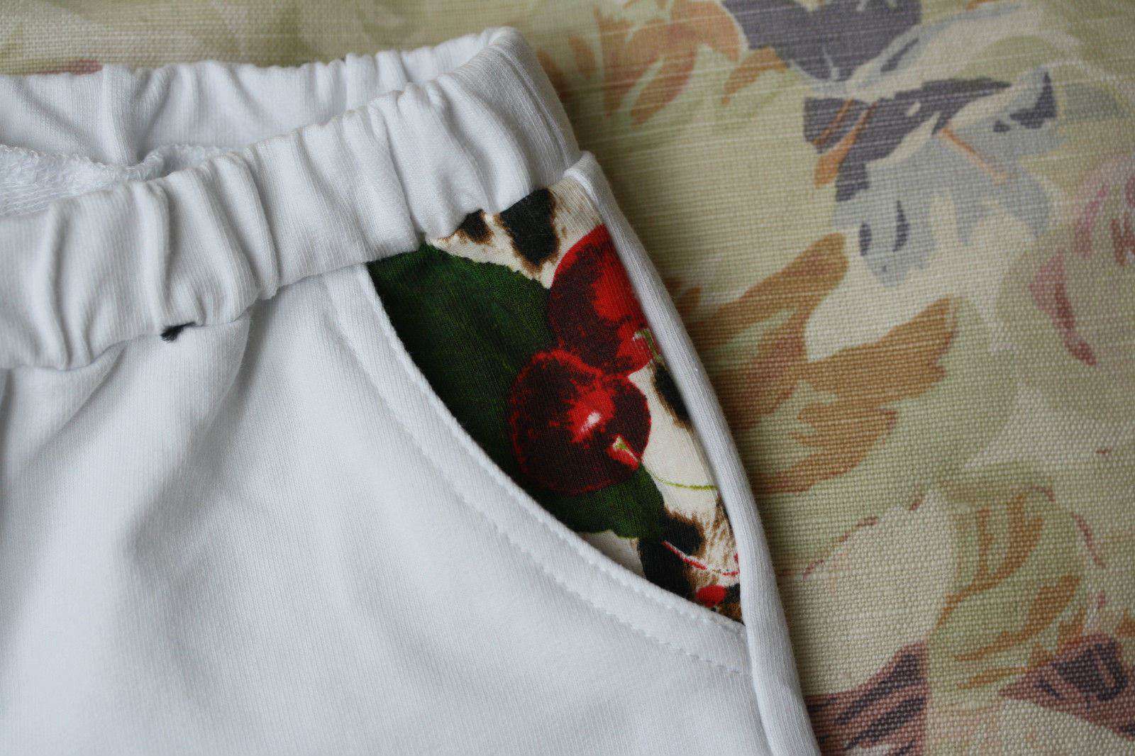 ROBERTO CAVALLI BABY CHERRY TRIM TROUSERS 6 MONTHS - Image 2
