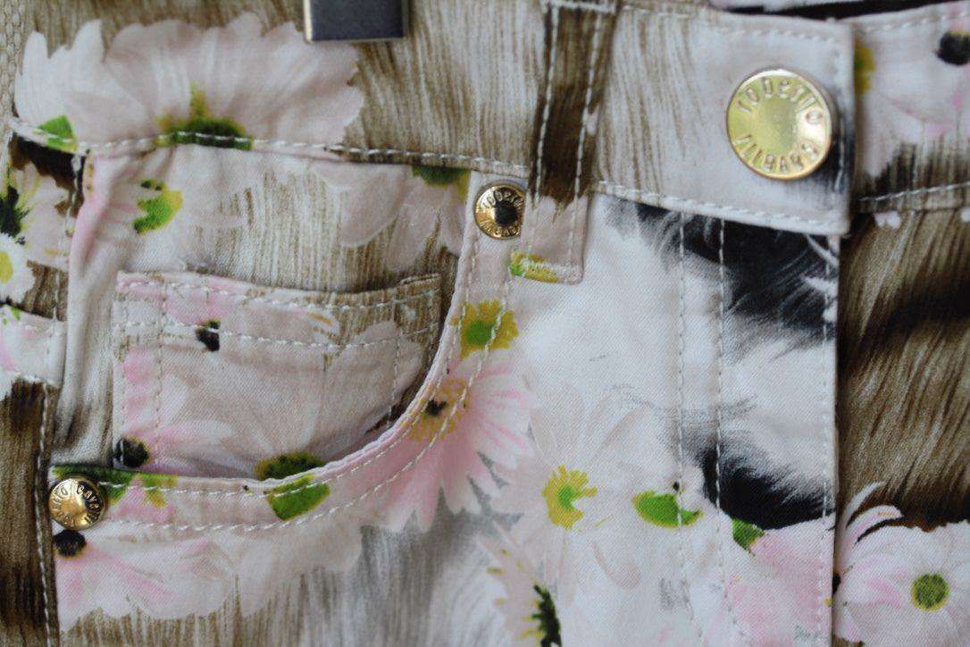 ROBERTO CAVALLI BABY GIRLS DAISY TIGER PRINT CROPPED SATIN JEANS 3 YEARS - Image 7